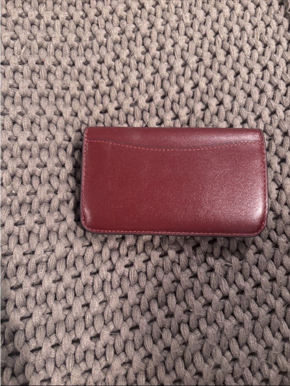 Coach Maroon Leather Card Holder with Gold 'C' Accent - Picture 2 of 3